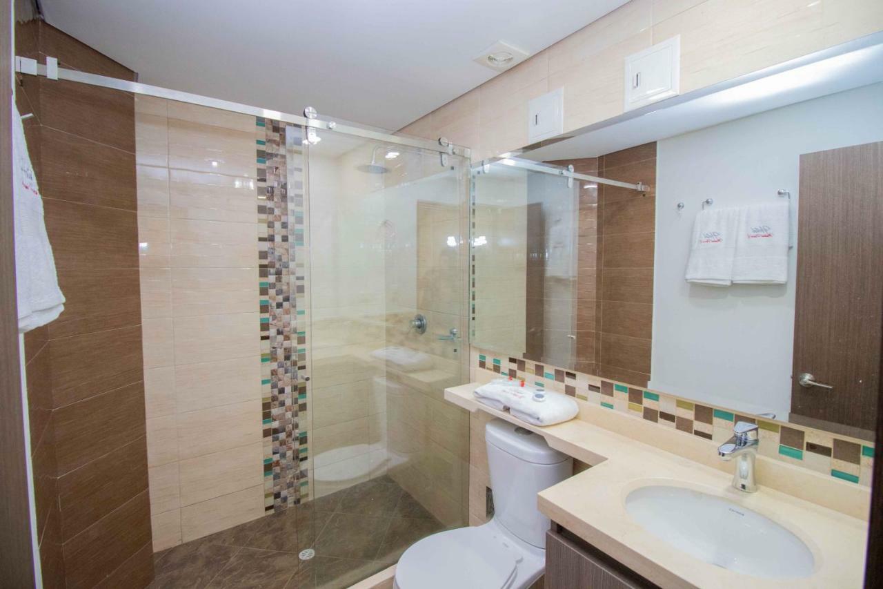 Hotel Madrid Plaza Colombia Buitenkant foto